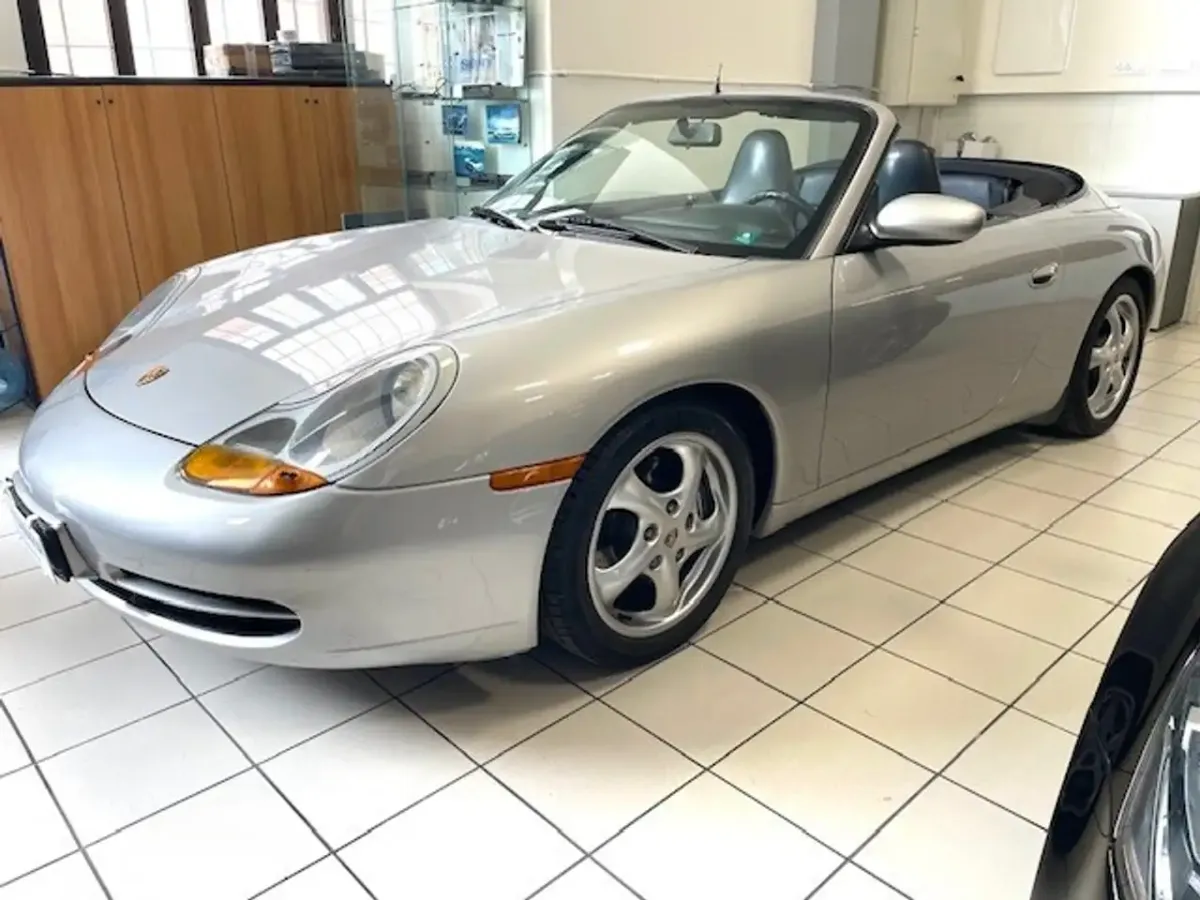 Porsche 996.1 Carrera Cabrio
