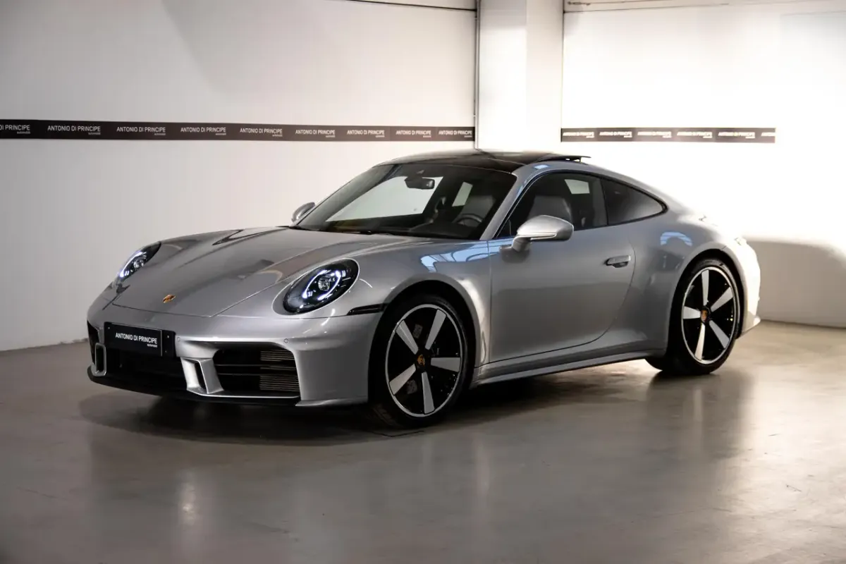 Porsche 992.2 Carrera