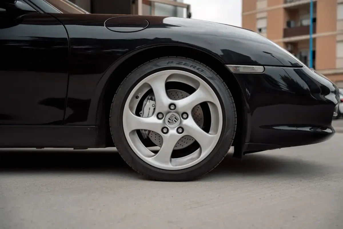 Porsche 996.2 Carrera 4 Cabrio