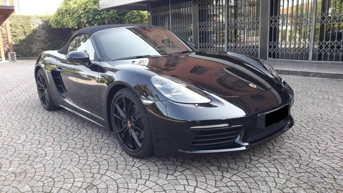 Porsche 718