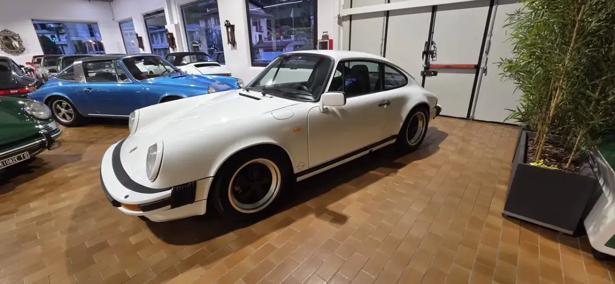 Porsche 911 Carrera 3.2 Coupé