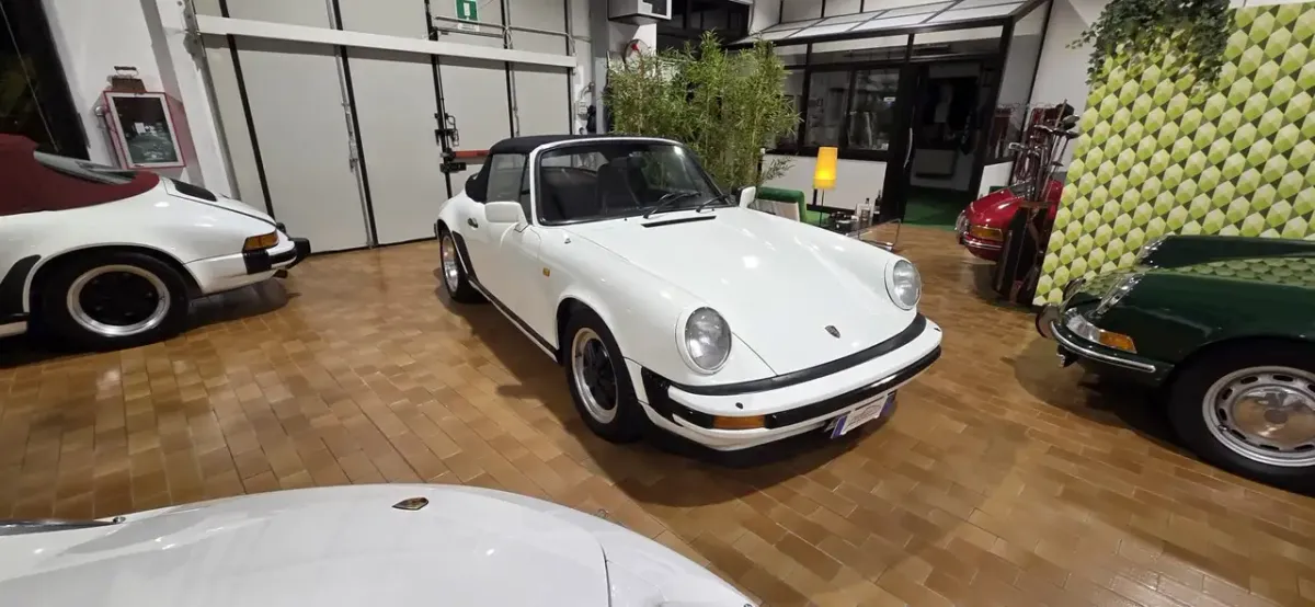 Porsche 911 SC Cabrio
