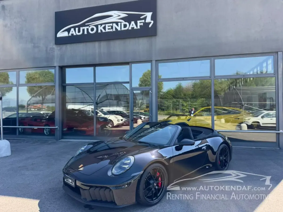 Porsche 992.2 Carrera 4 GTS Cabrio