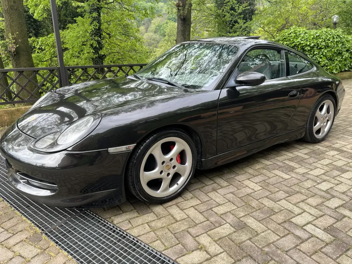Porsche 996.1 Carrera