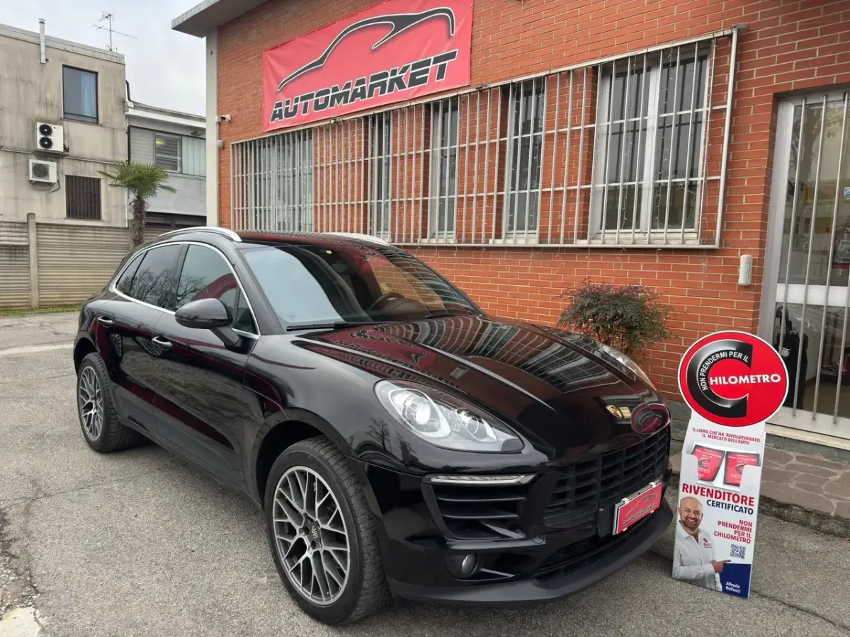 Porsche Macan S
