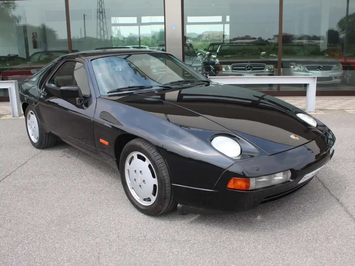 Porsche 928 928 S4