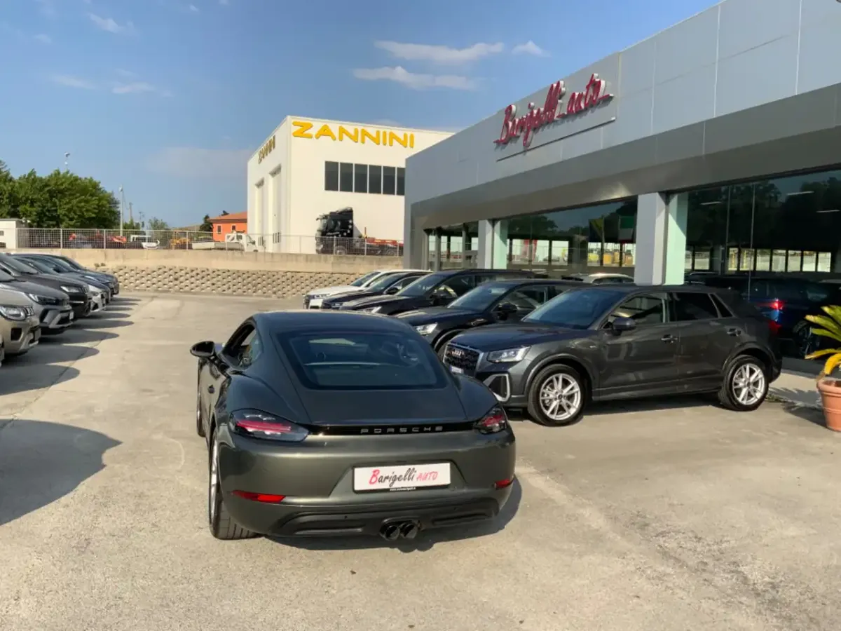 Porsche 718