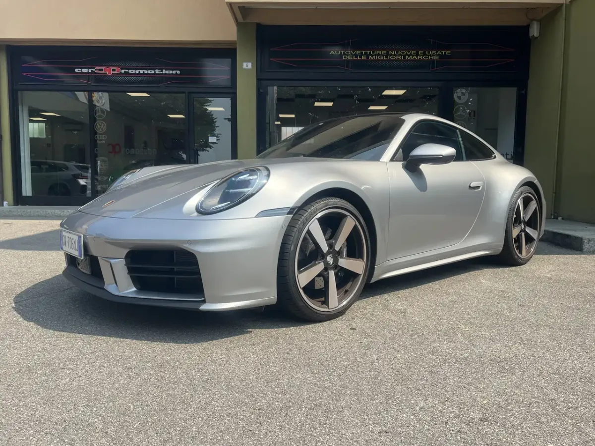 Porsche 992.2 Carrera