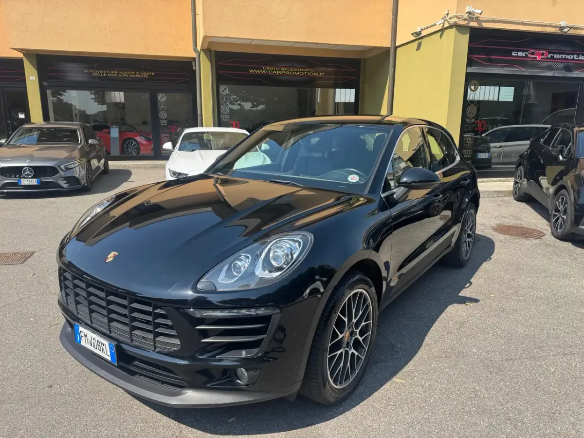 Porsche Macan S