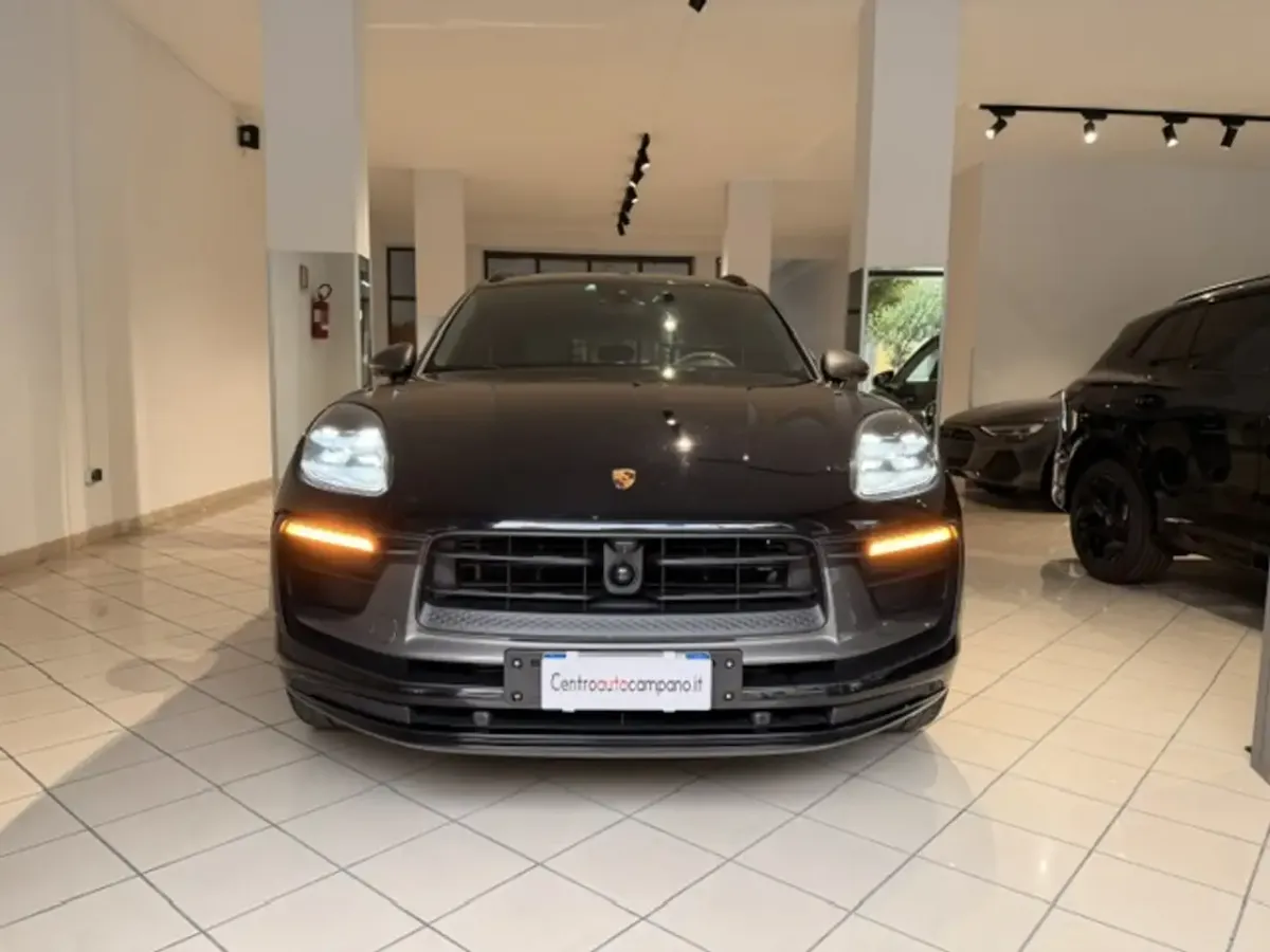 Porsche Macan T