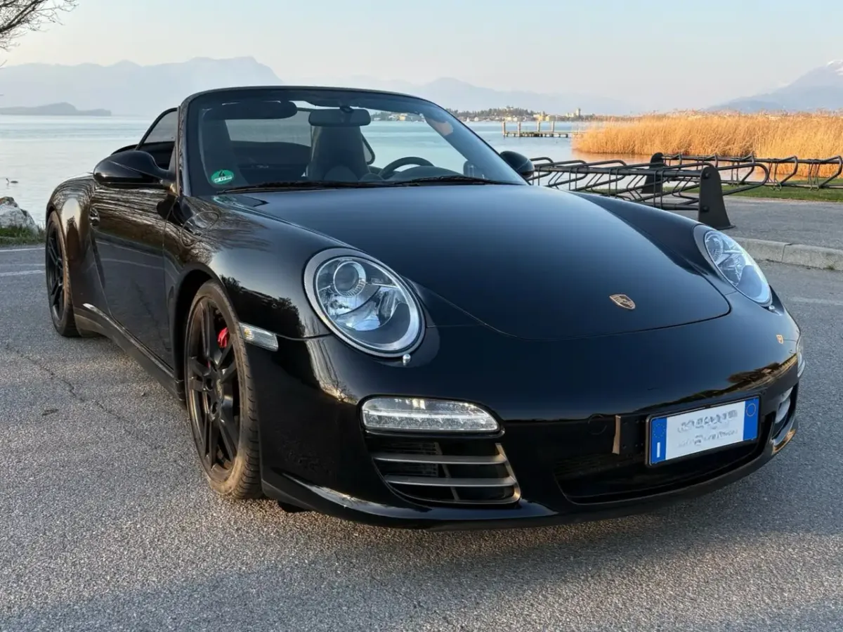 Porsche 997.2 Carrera 4S Cabrio