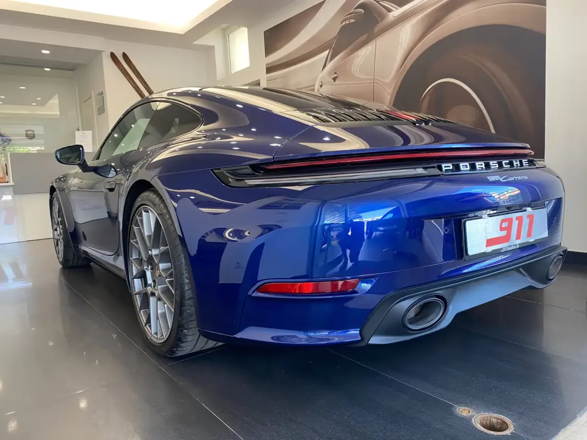 Porsche 992.2 Carrera
