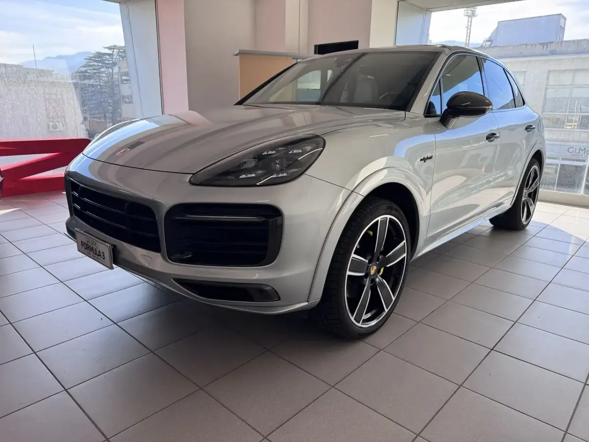 Porsche Cayenne E-Hybrid