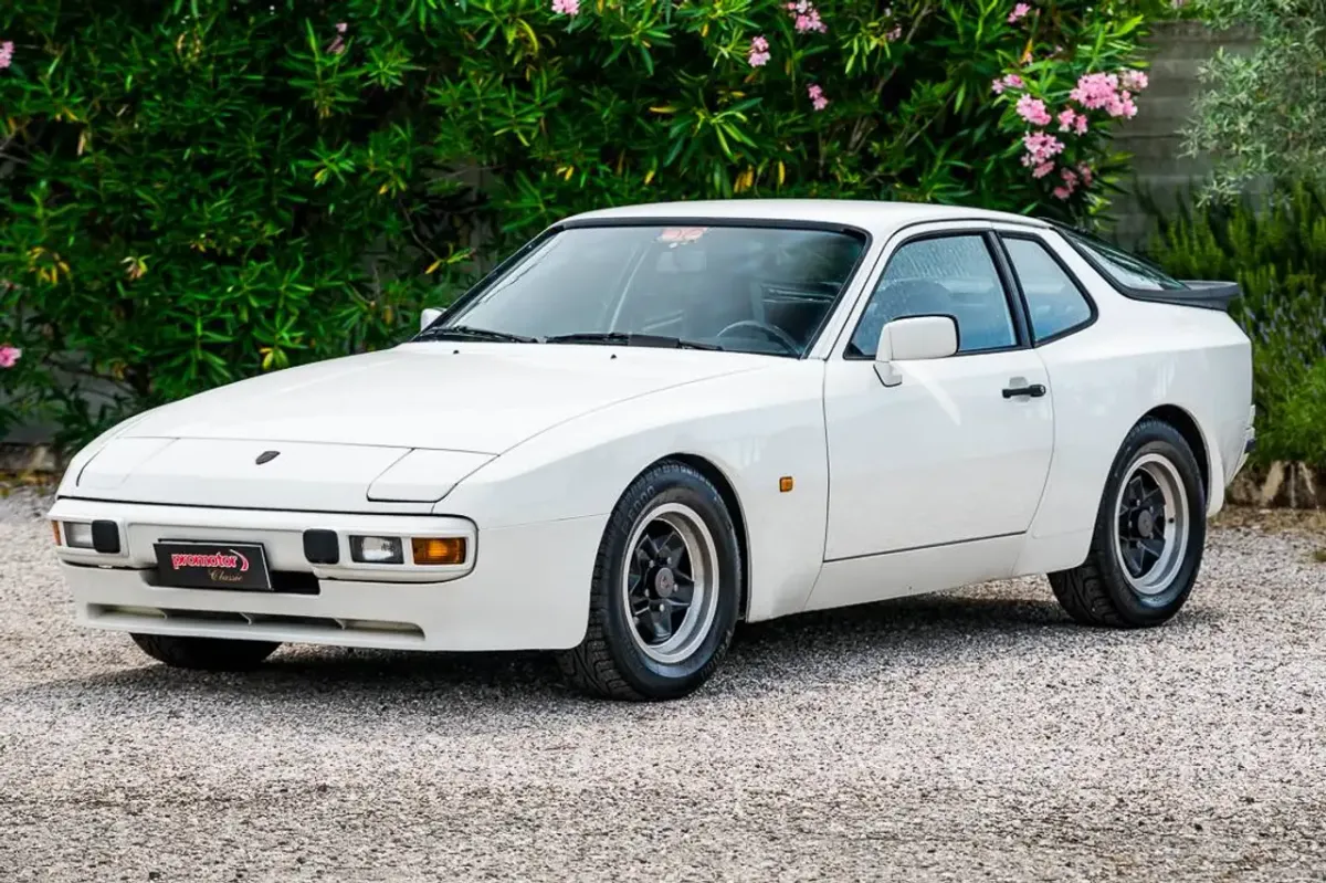 Porsche 944 944 Coupé