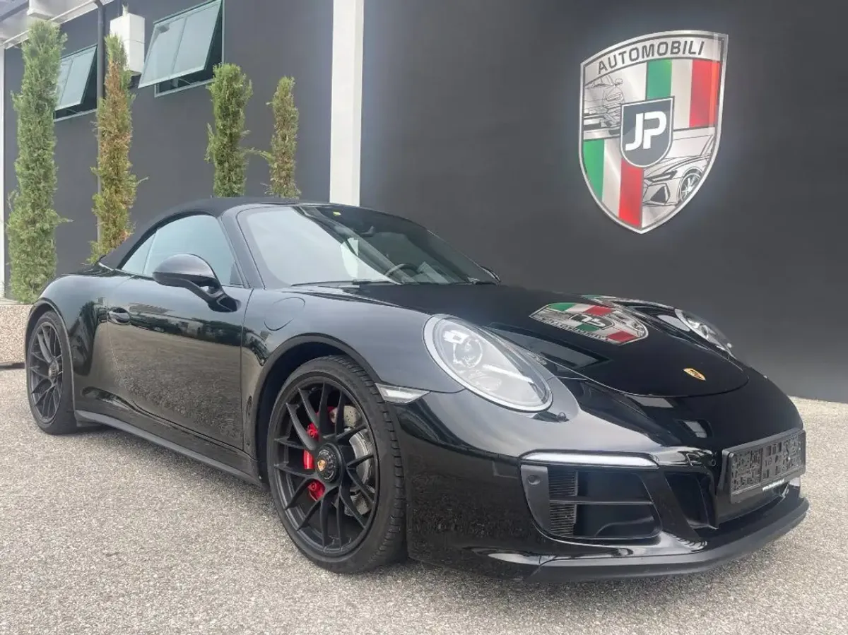 Porsche 992.1 Carrera 4 GTS Cabrio