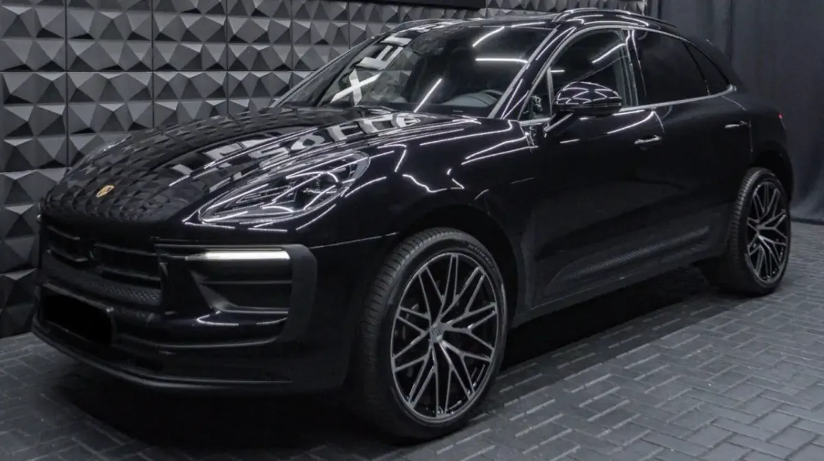 Porsche Macan T