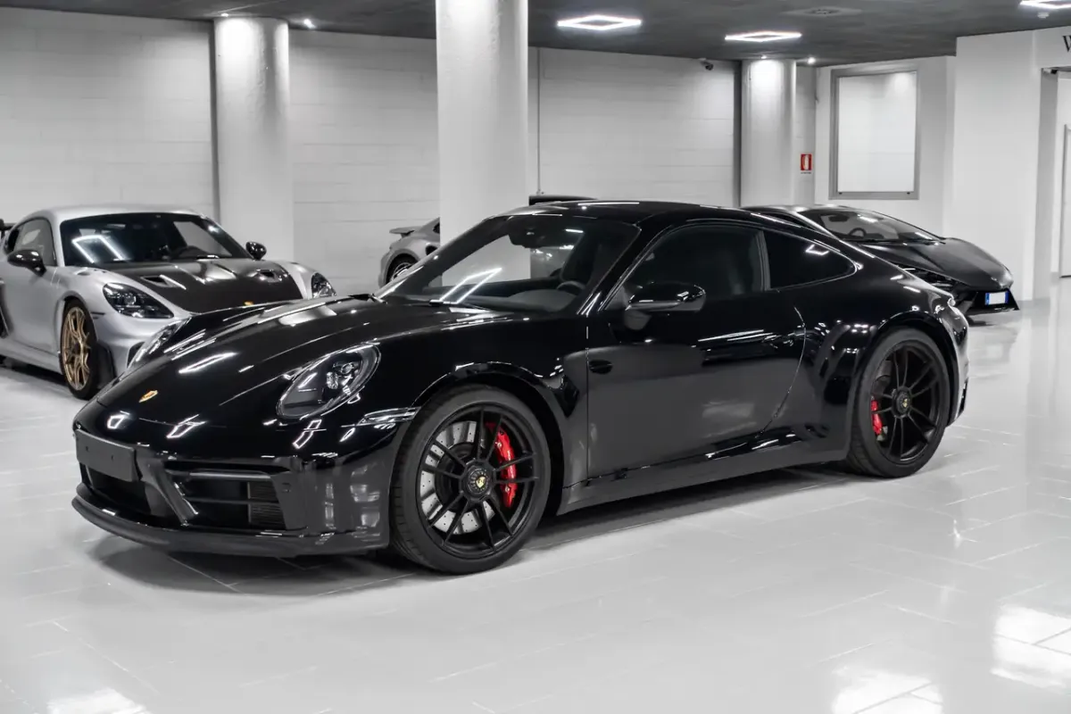 Porsche 992.1 Carrera 4 GTS