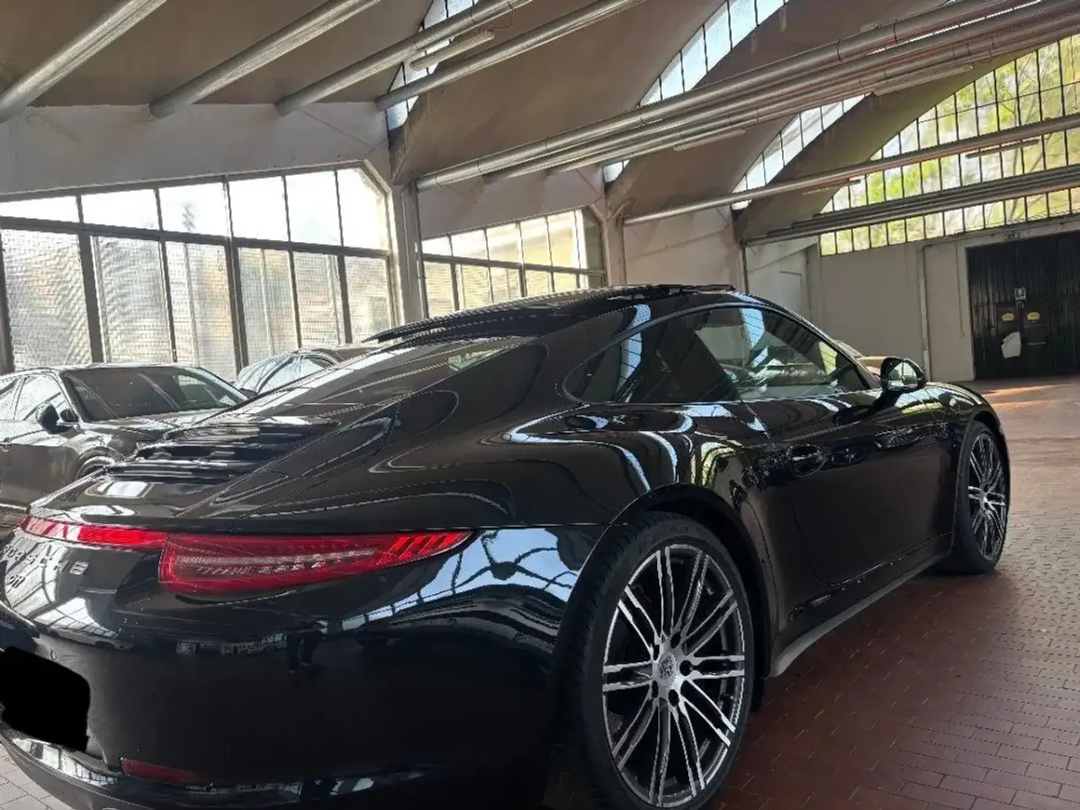 Porsche 991.1 Carrera Black Edition