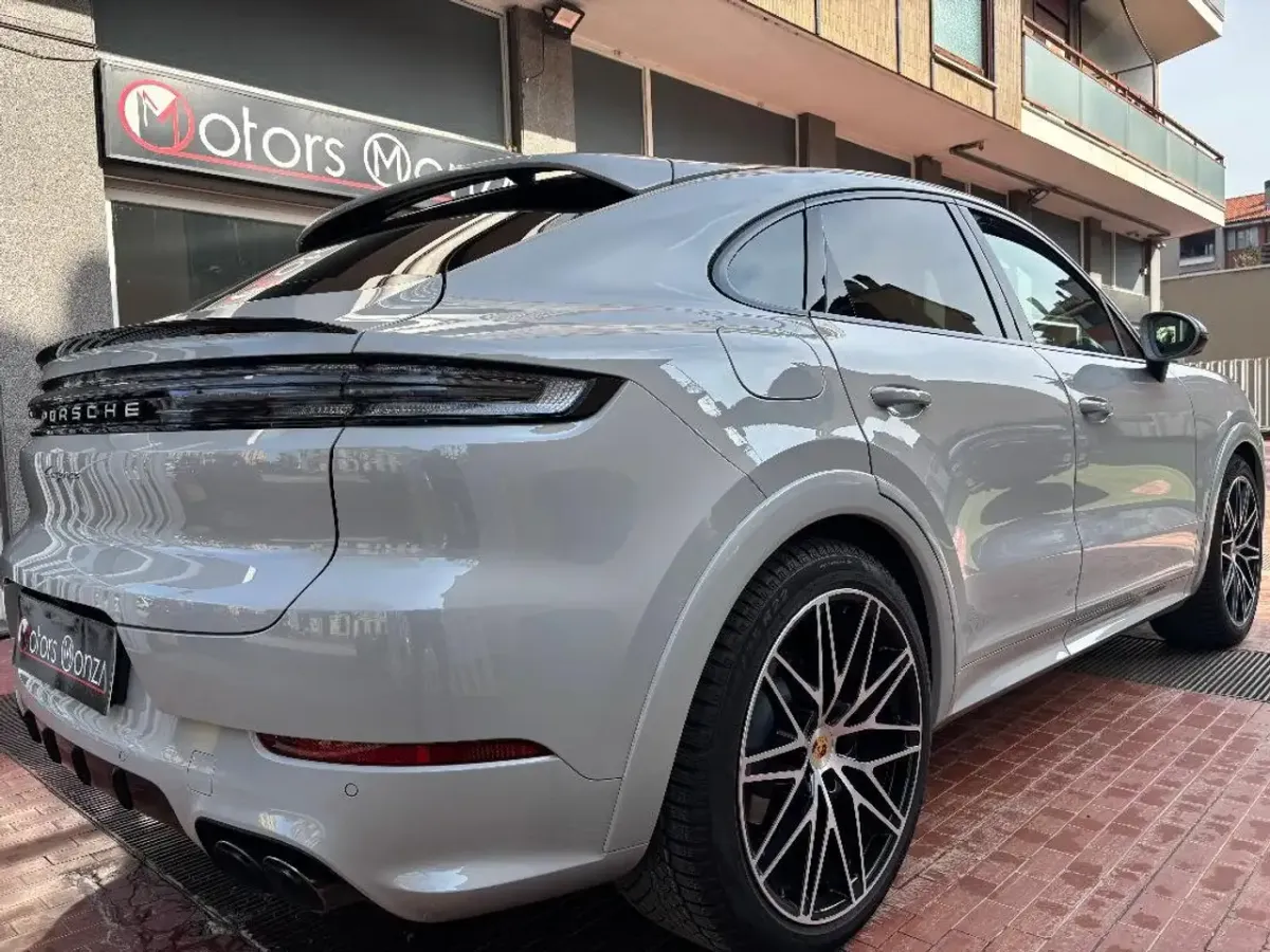 Porsche Cayenne 3.0