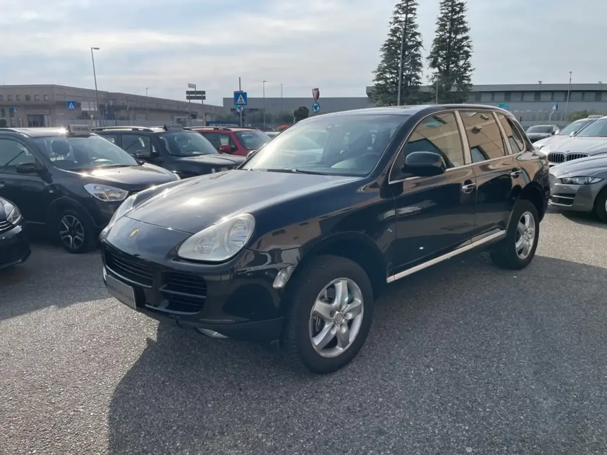 Porsche Cayenne 3.2