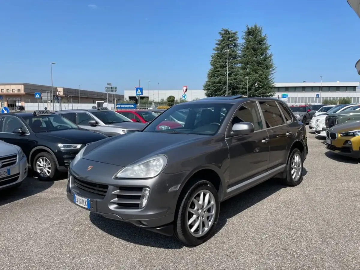 Porsche Cayenne 3.6
