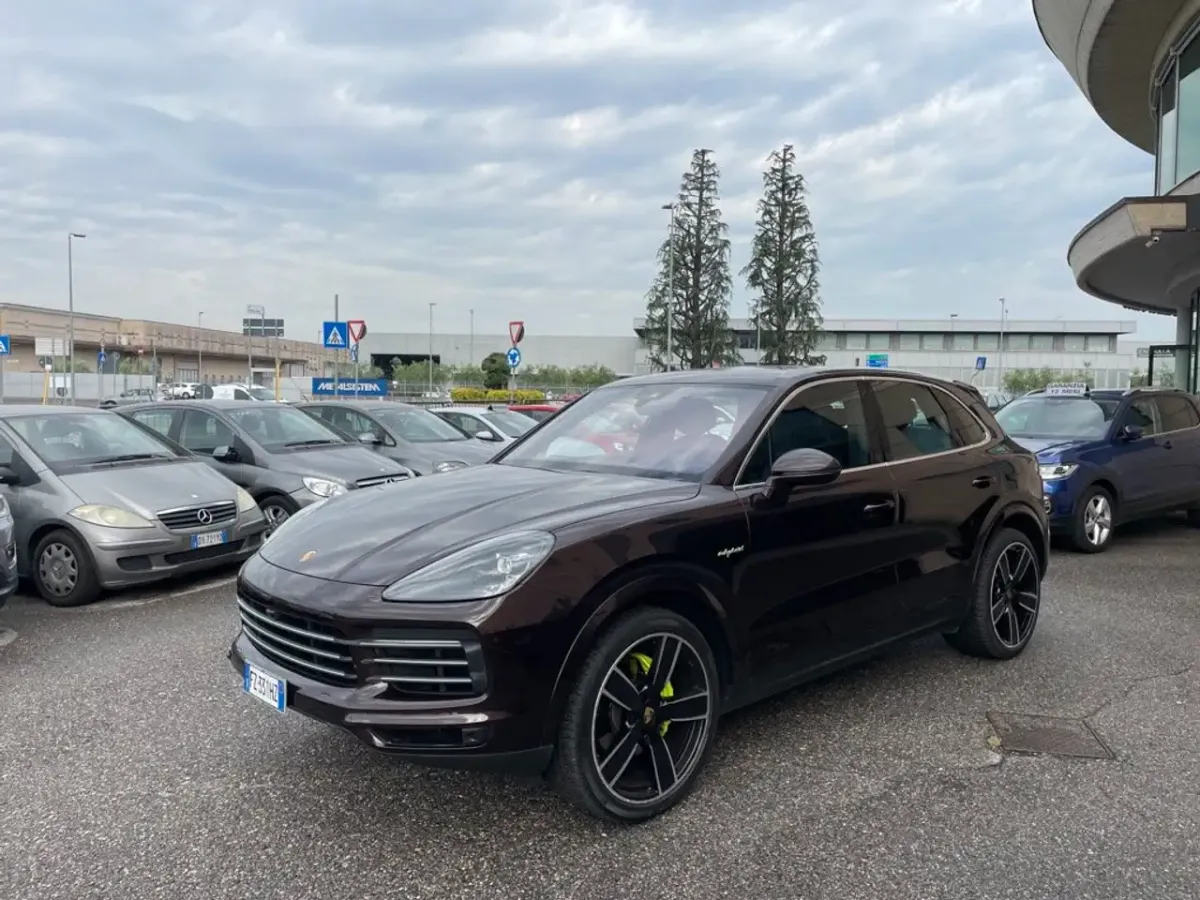 Porsche Cayenne E-Hybrid