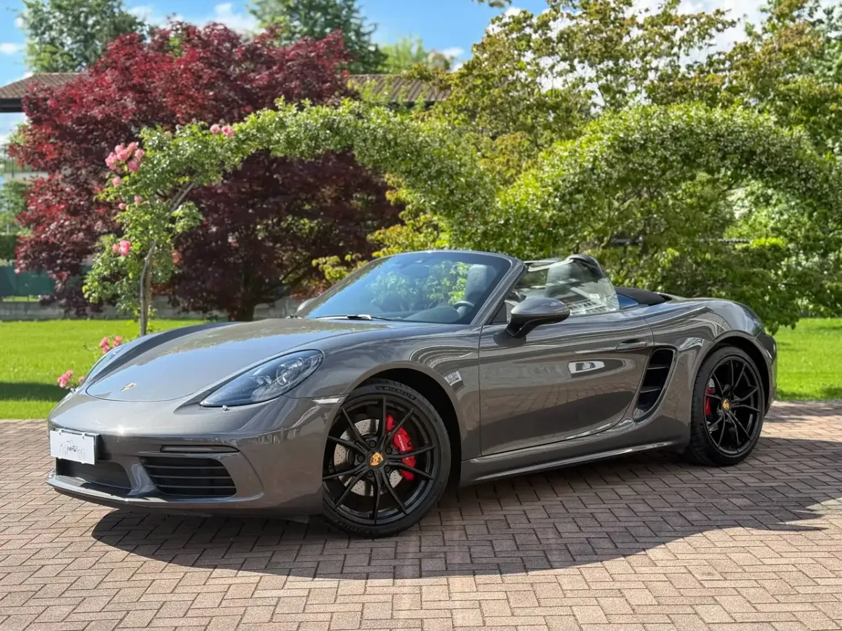 Porsche 718 Boxster S