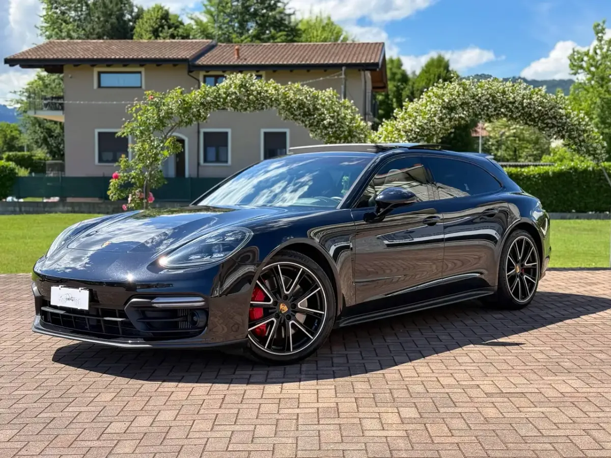 Porsche Panamera GTS