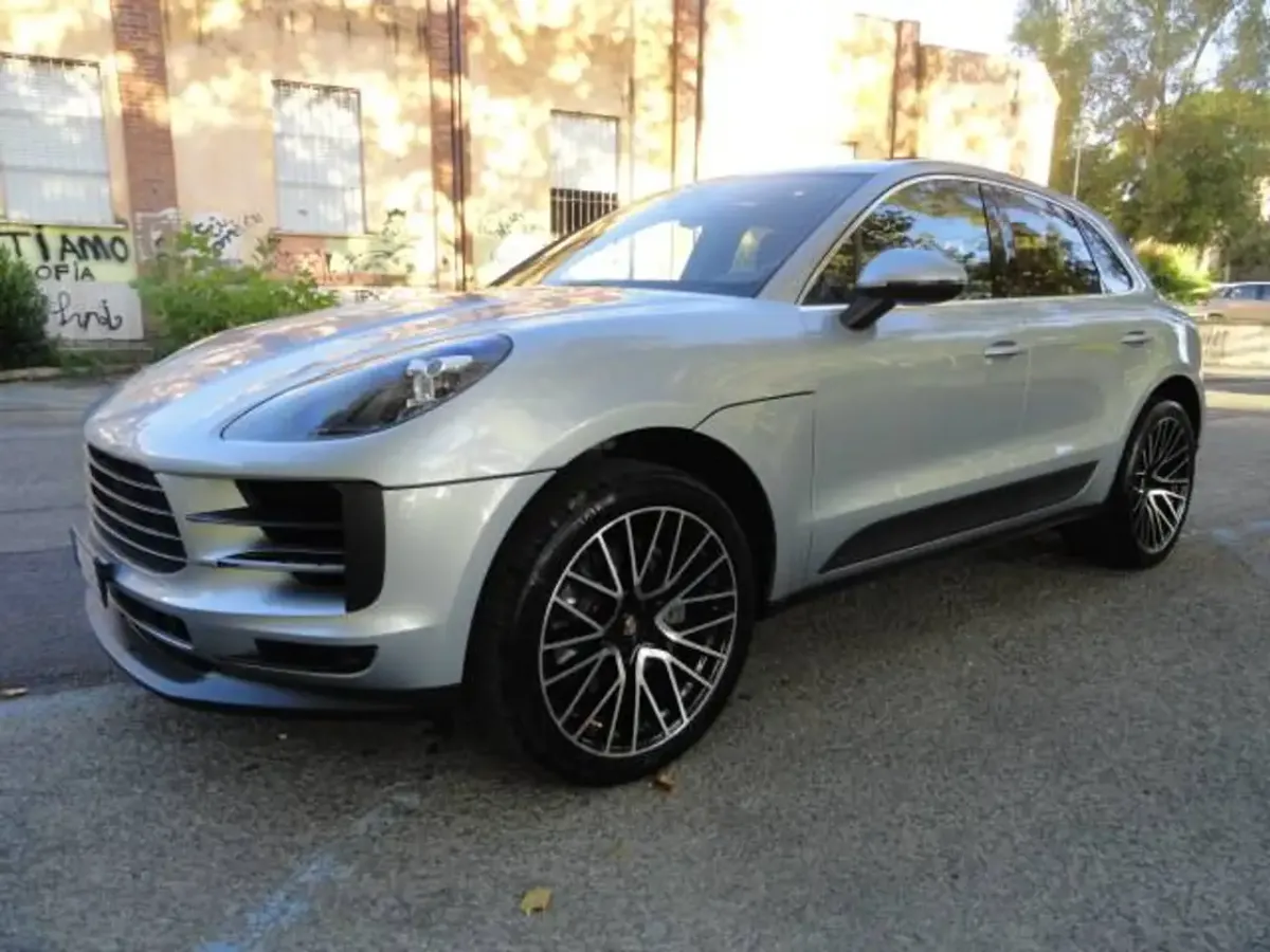 Porsche Macan S
