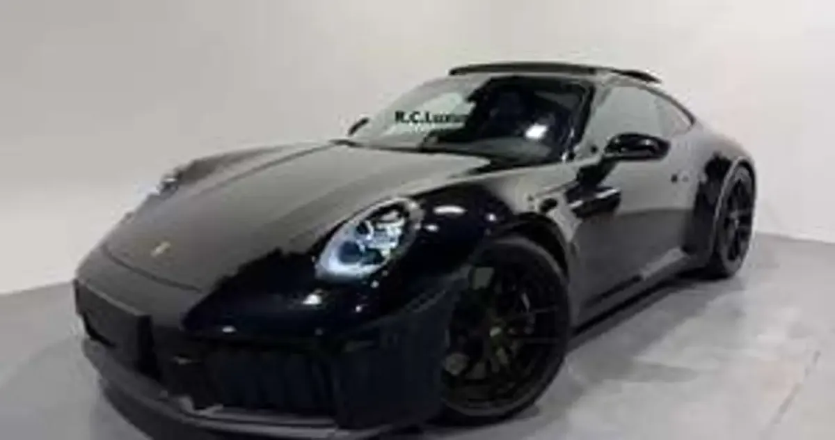 Porsche 992.2 Carrera 4 GTS