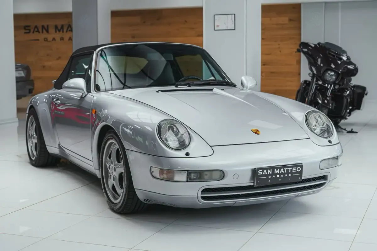Porsche 993 Carrera Cabrio