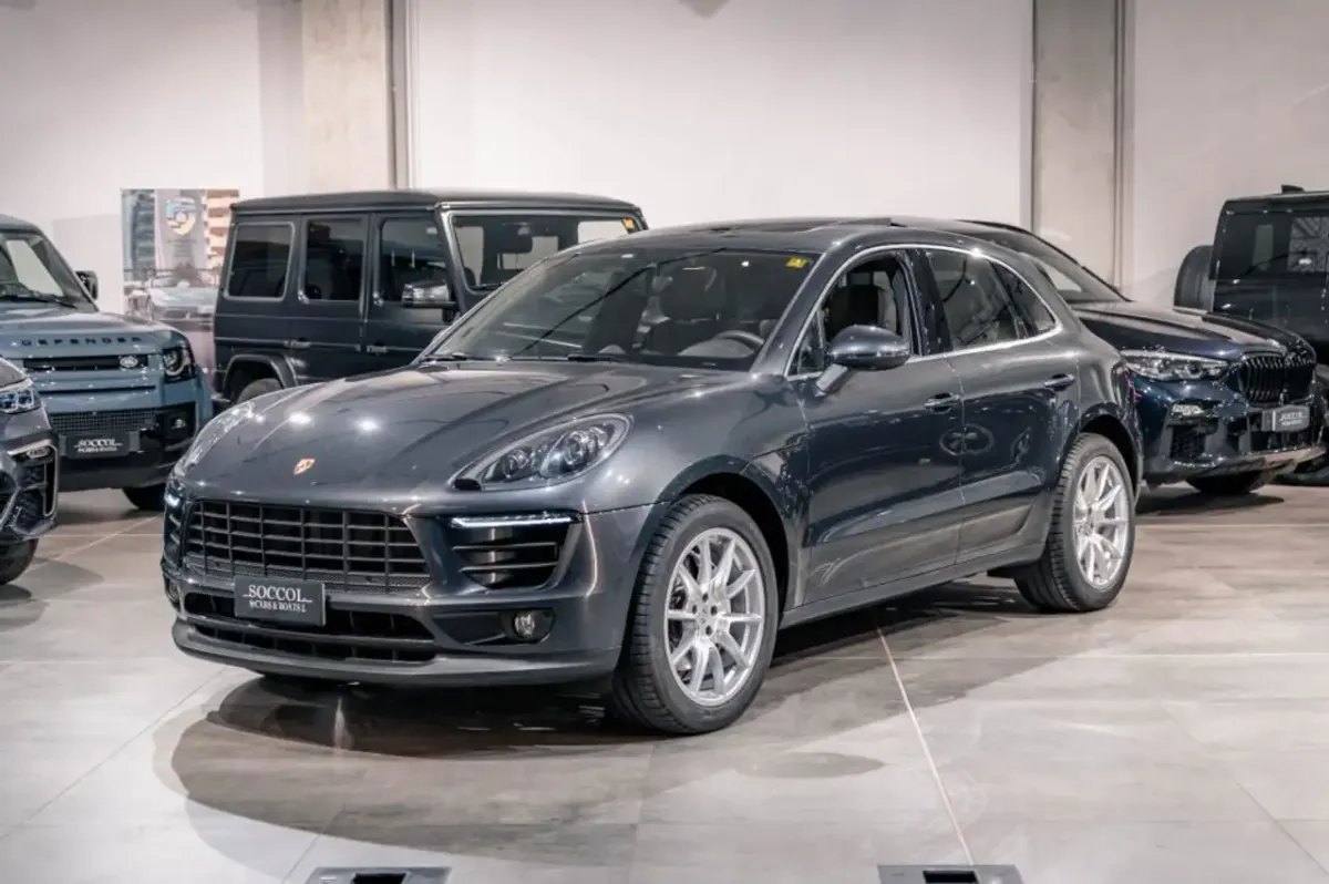 Porsche Macan S