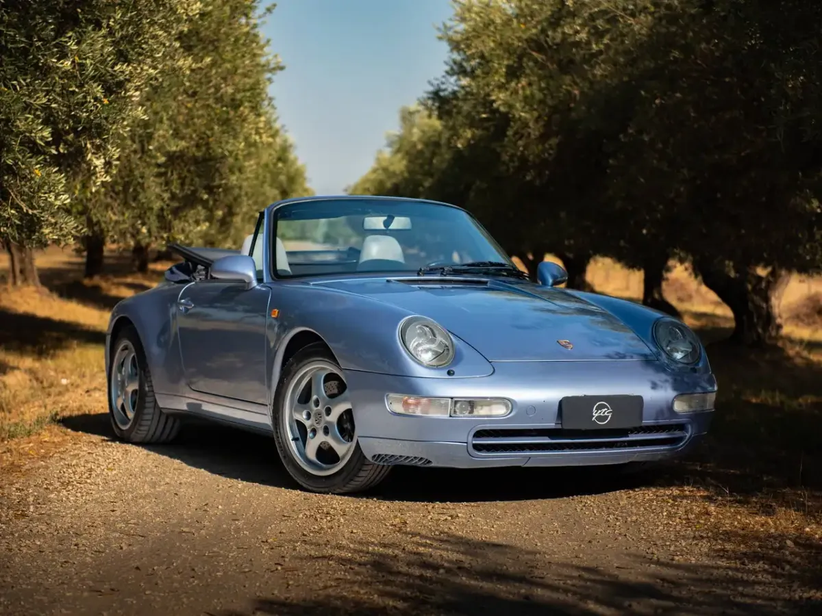 Porsche 993 Carrera Cabrio