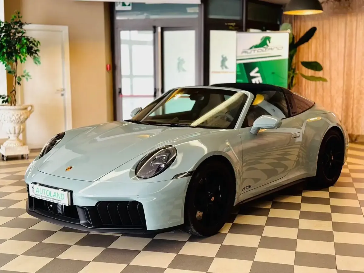 Porsche 992.2 Targa 4 GTS