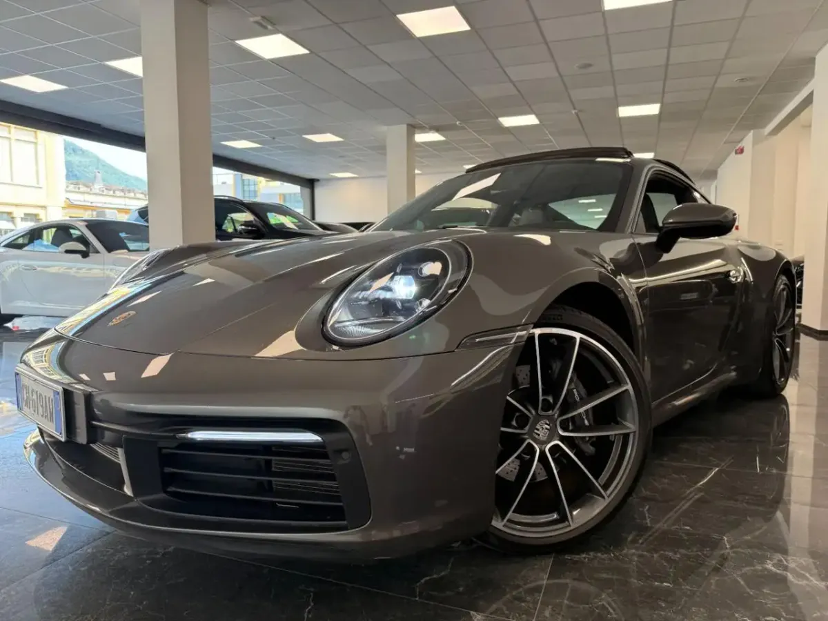 Porsche 992.1 Carrera 4