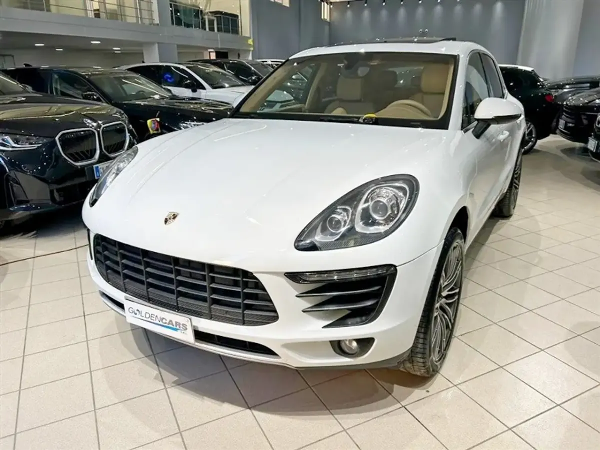 Porsche Macan S
