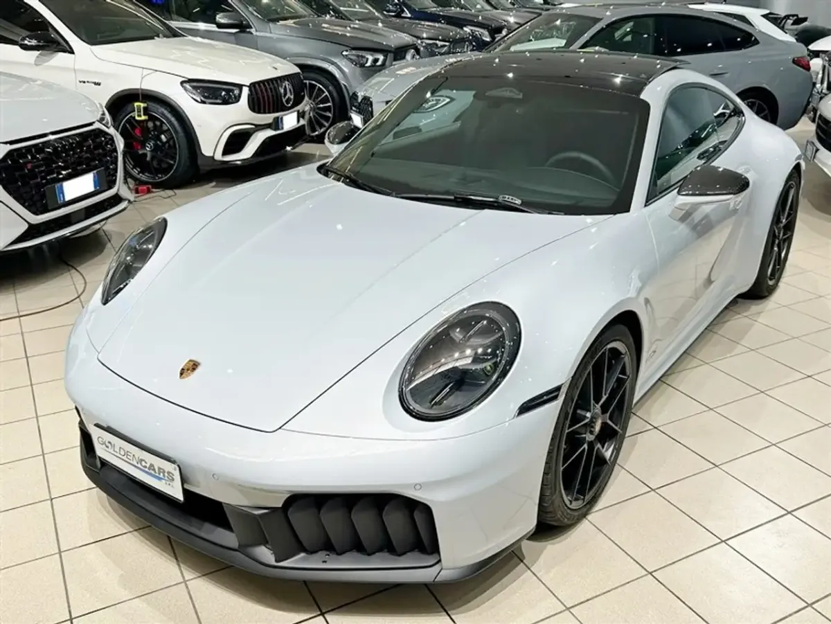 Porsche 992.2 Carrera GTS