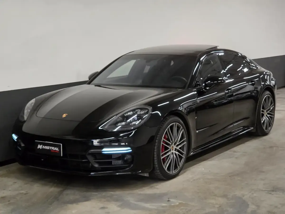 Porsche Panamera 4S Diesel