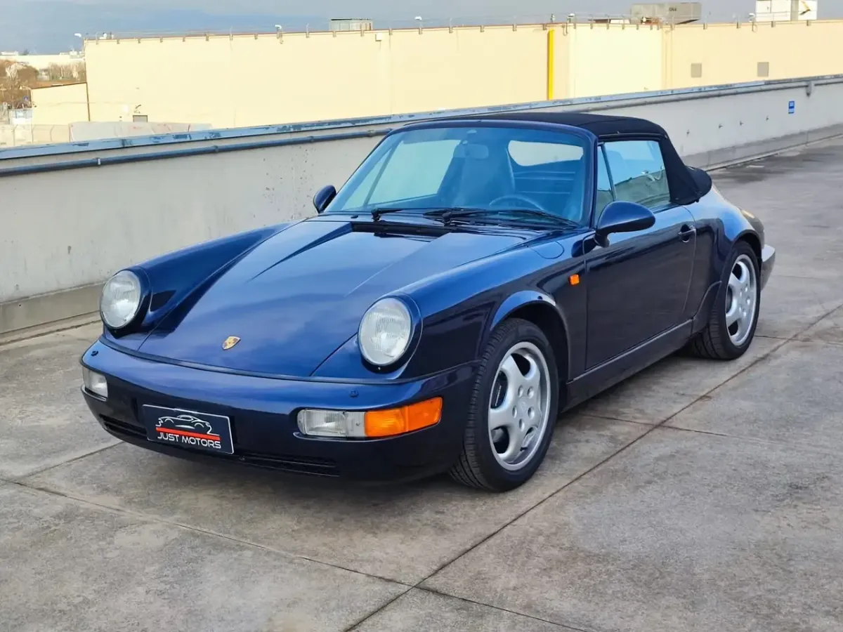 Porsche 964 Carrera 2 Cabrio