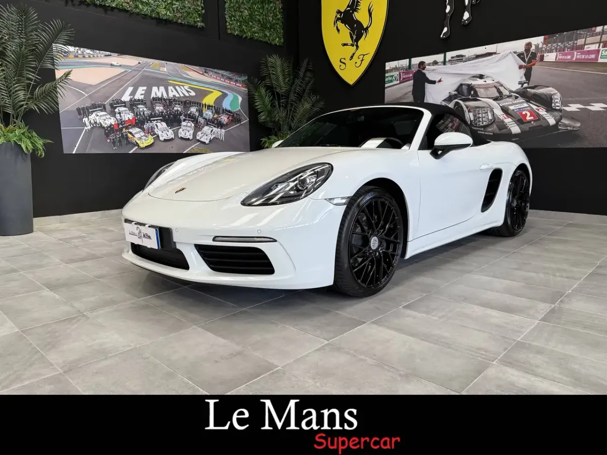 Porsche 718