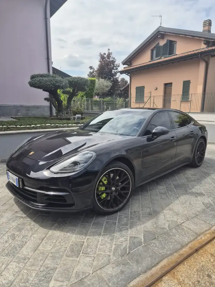 Porsche Panamera 4S Diesel