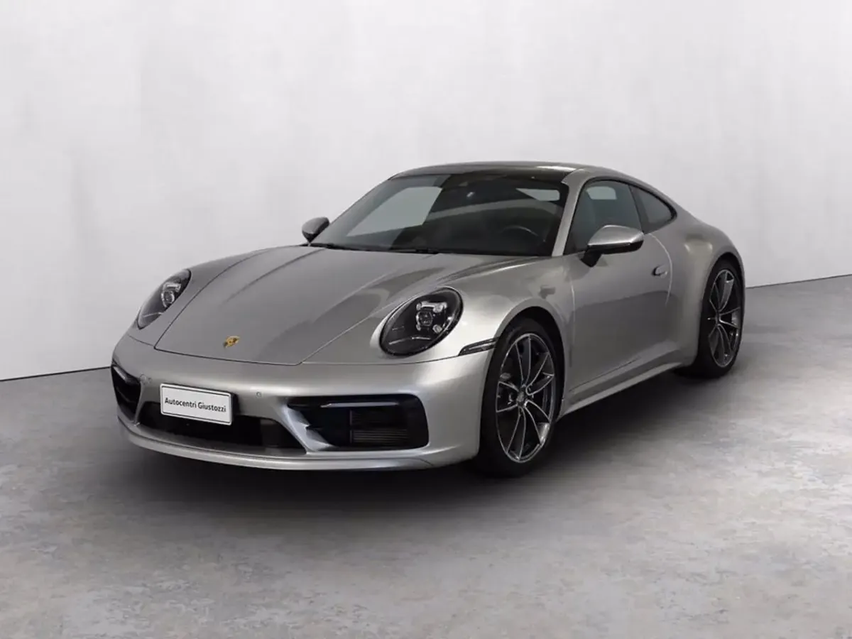 Porsche 992.1 Carrera 4