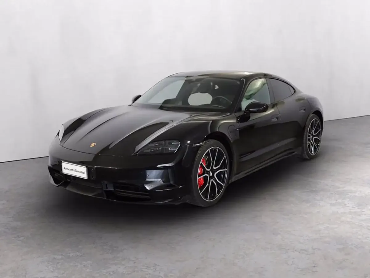 Porsche Taycan 4S