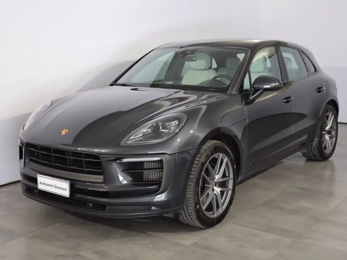 Porsche Macan S