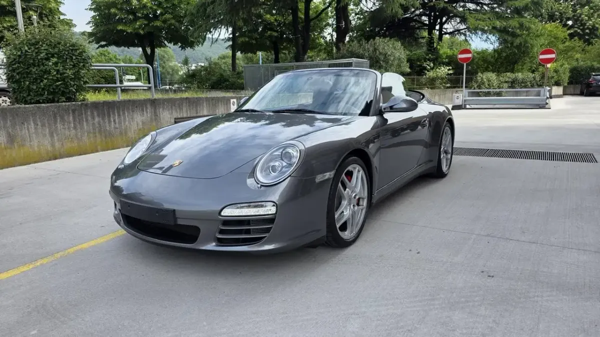 Porsche 997.2 Carrera 4S Cabrio