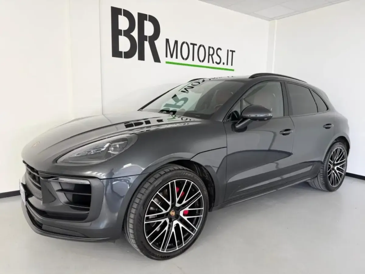 Porsche Macan S