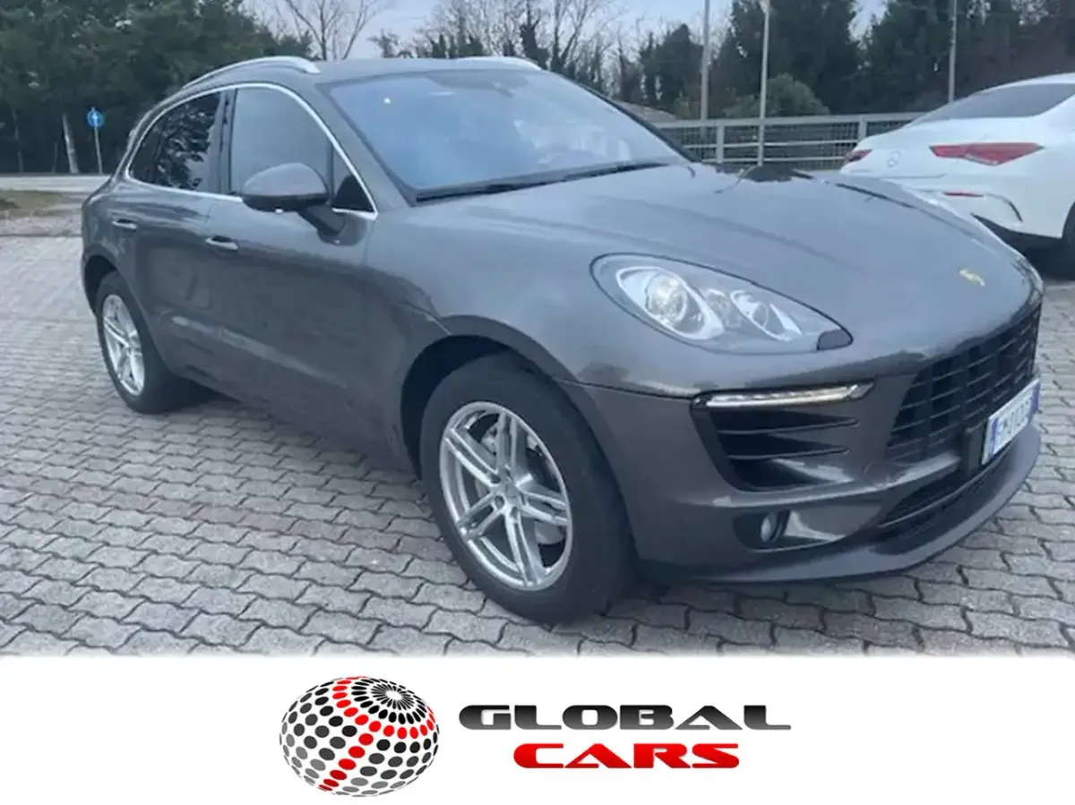 Porsche Macan S