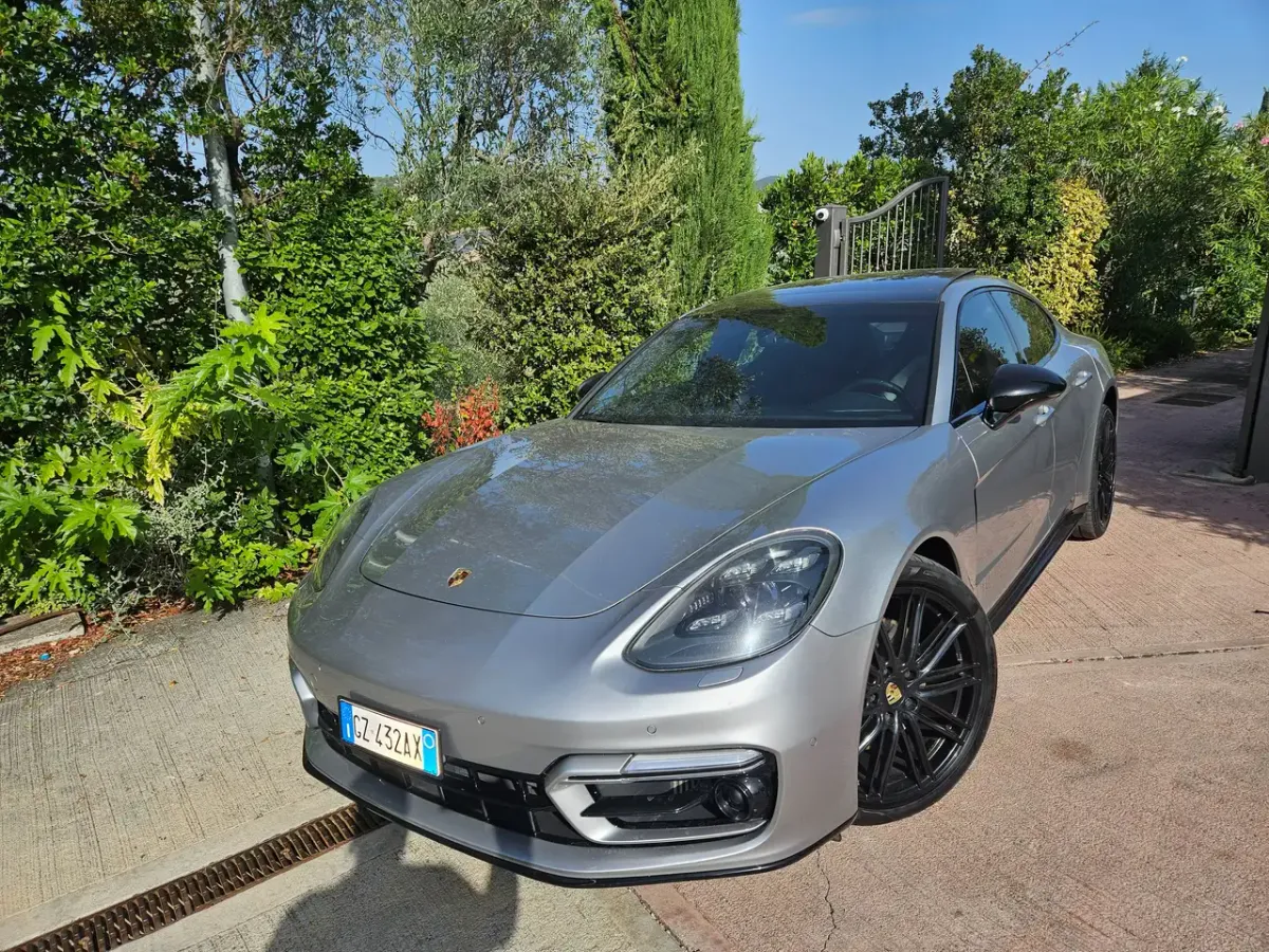 Porsche Panamera 4S Diesel