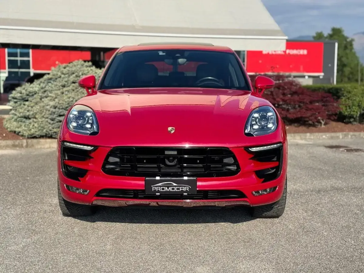 Porsche Macan S