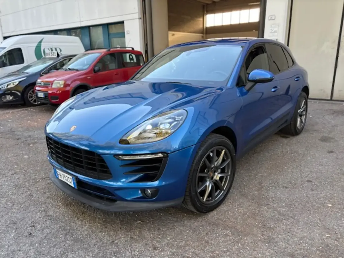 Porsche Macan S